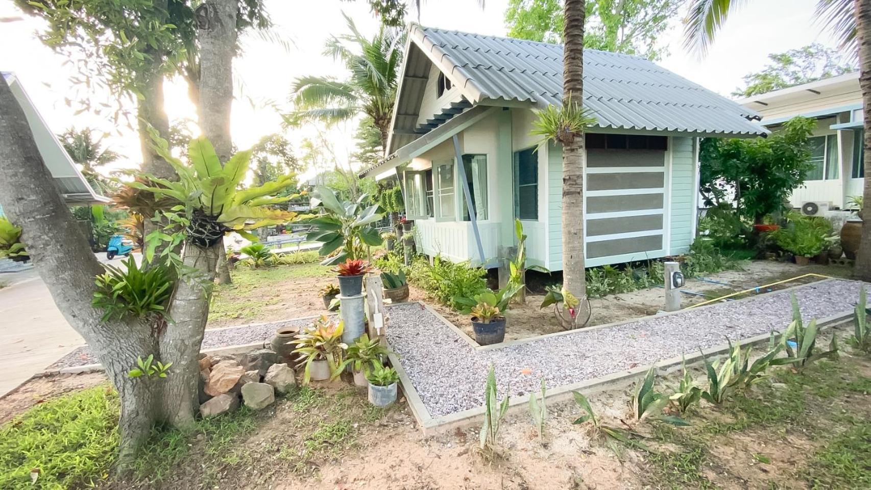 Rimsira Vila Chumphon Exterior foto